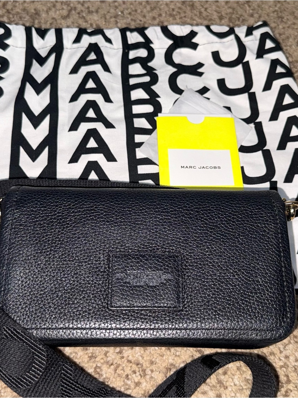 Marc Jacobs Black The Mini Bag Crossbody Wallet - Picture 9 of 14